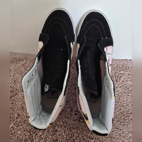 Vans Black Skateboard Shoes - Picture 5 of 9